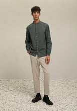 將圖片載入圖庫檢視器 (IP20BE) Pleated Slim-Fit Wrinkle Resistant Trousers