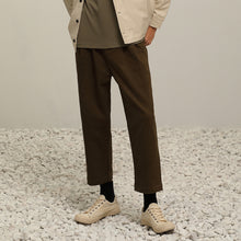 Load image into Gallery viewer, Twill Cotton Tapered Trousers (GN)