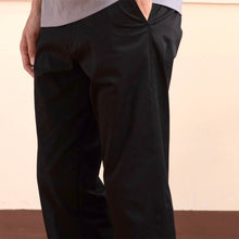 將圖片載入圖庫檢視器 Adjustable Waist Cotton Trousers (Black)
