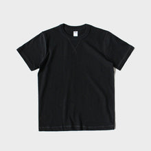將圖片載入圖庫檢視器 V-Stitch Slub Cotton T-Shirt

