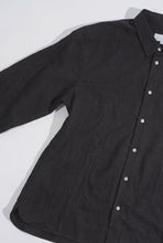 將圖片載入圖庫檢視器 (S49DG) Hidden Pocket Tencel Shirt
