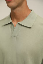 將圖片載入圖庫檢視器 (IT07LG) Buttonless Knit Polo Shirt
