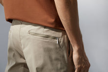 將圖片載入圖庫檢視器 Slim-fit Trousers with Zipped Back Pocket (Green)
