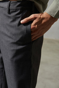 Elastic Woven Slim-Fit Trousers (Grey)