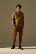 Load image into Gallery viewer, Pleated Tapered Trousers (Brown)
