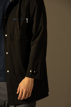 將圖片載入圖庫檢視器 Coloured Lining Hooded Coat (Black)

