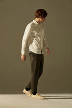 Load image into Gallery viewer, Elastic Woven Slim-Fit Trousers (Green)
