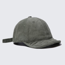 Load image into Gallery viewer, Corduroy Cap

