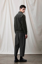 Load image into Gallery viewer, Elastic Waist Crepe Trousers (BK)
